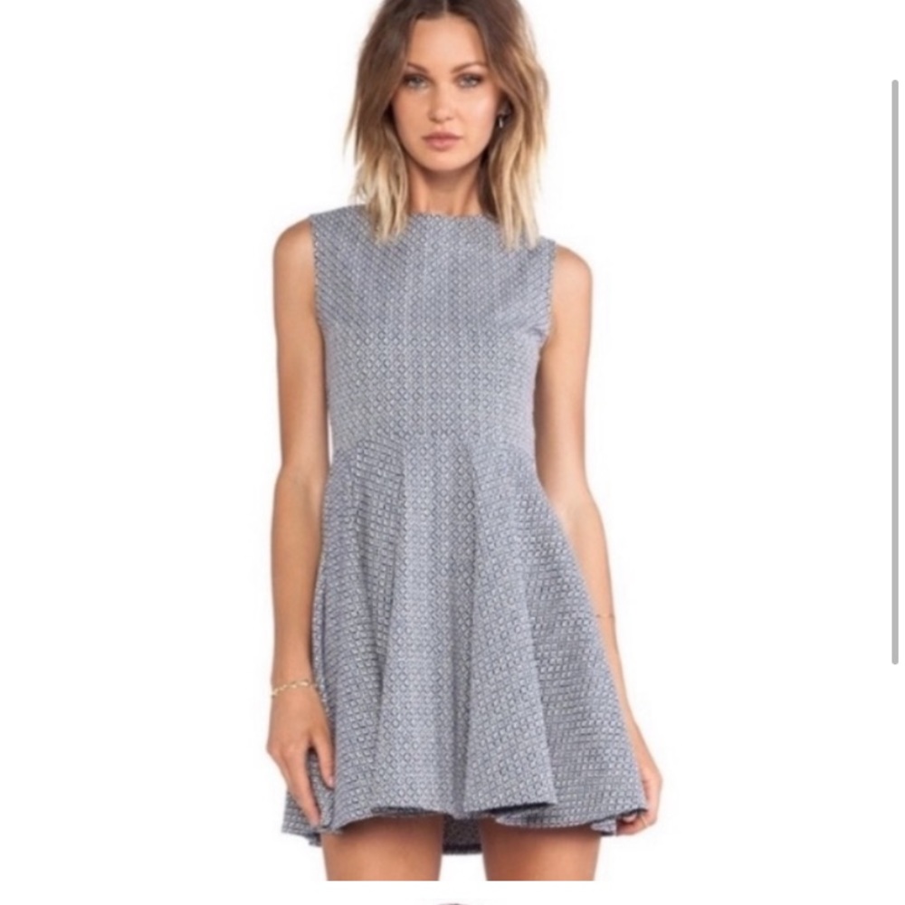 Diane Von Furstenberg - blue swing dress - size 8 - gently worn no flaws